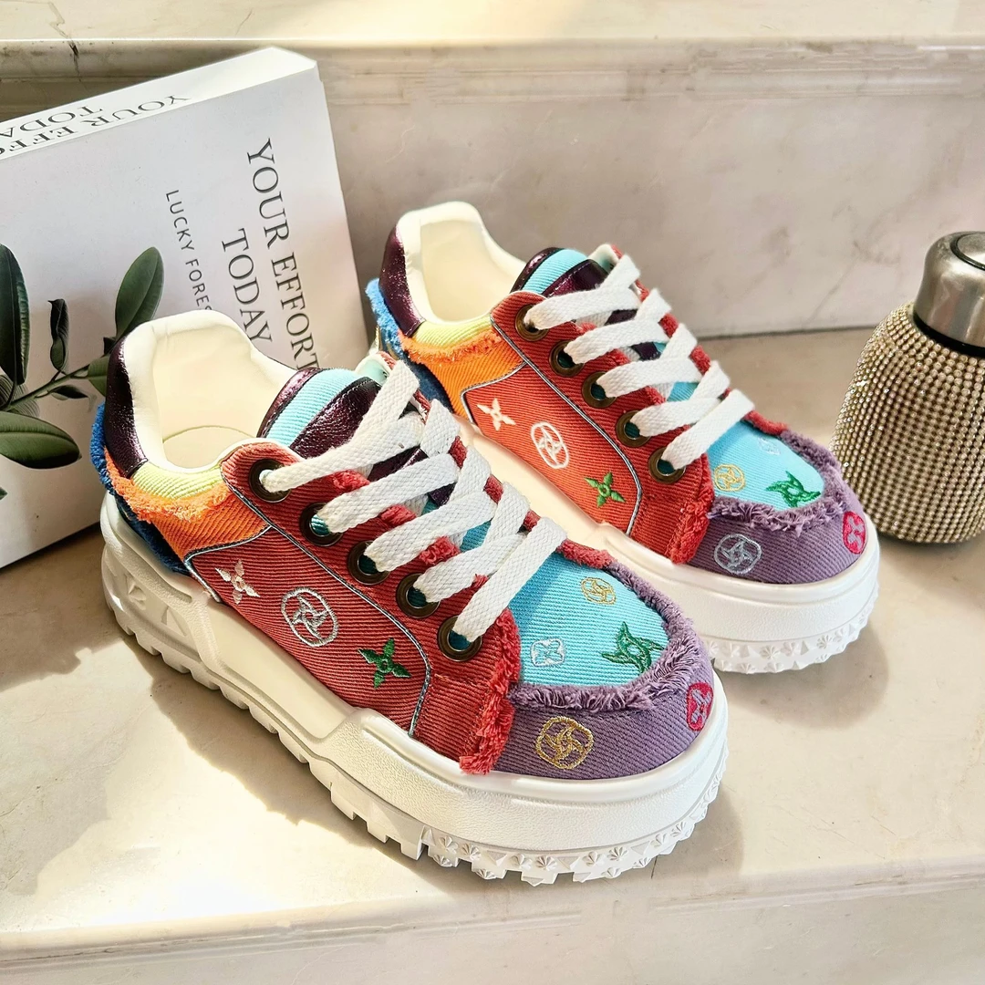 雪梨潮钻鞋2025年秋冬季新款+5.5CM四季刺绣撞色休闲百搭德训女鞋