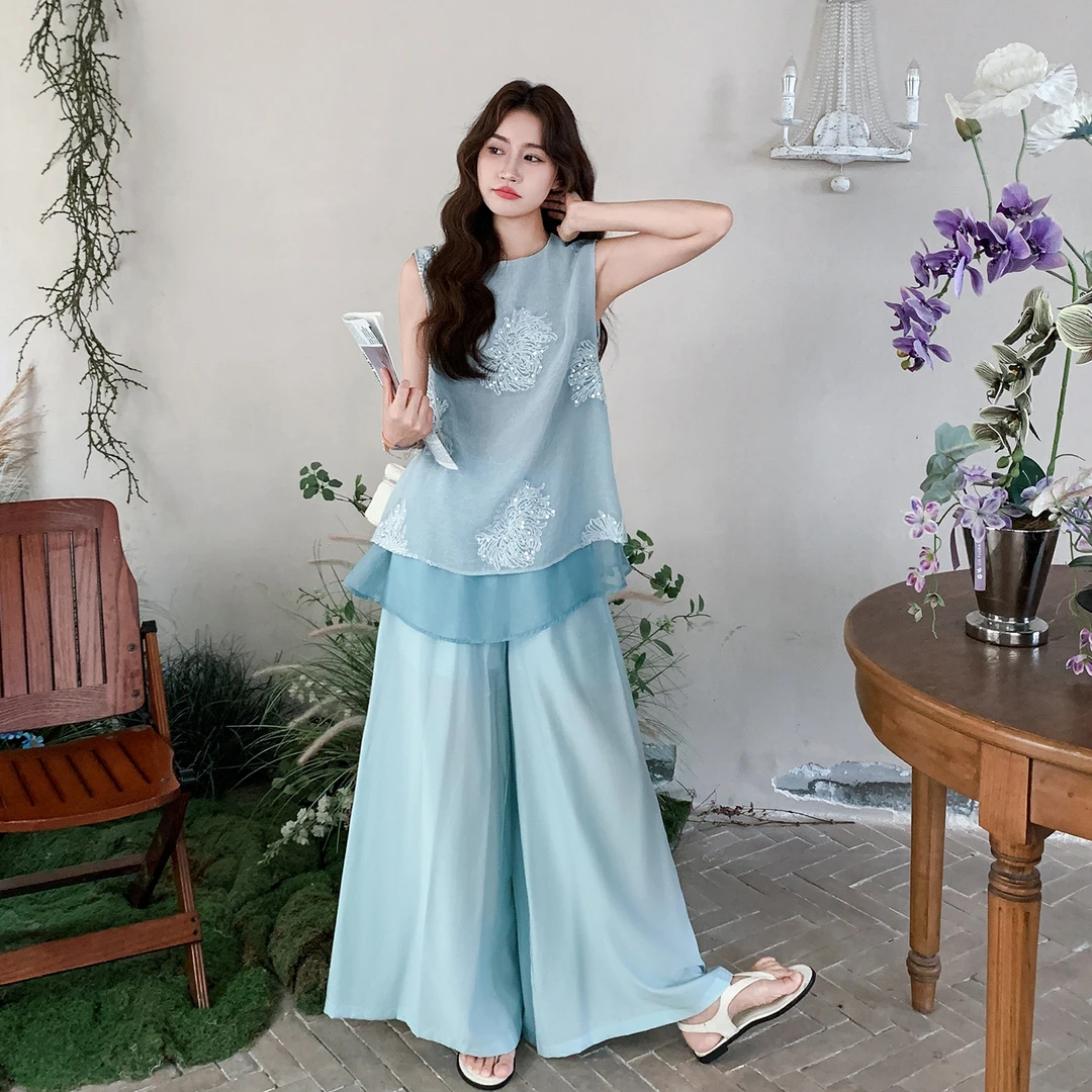 清纯系松弛感套装2025夏季蓝色提花无袖上衣阔腿裤韩系绝美两件套