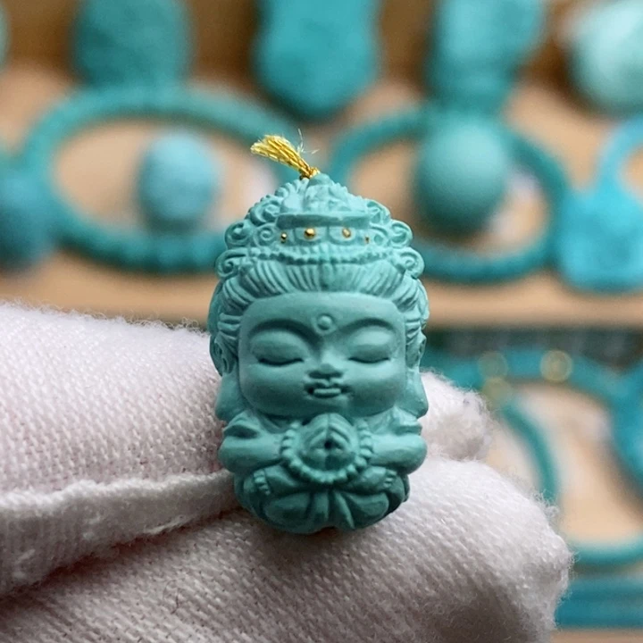 绿松石未镶嵌珠宝奇石