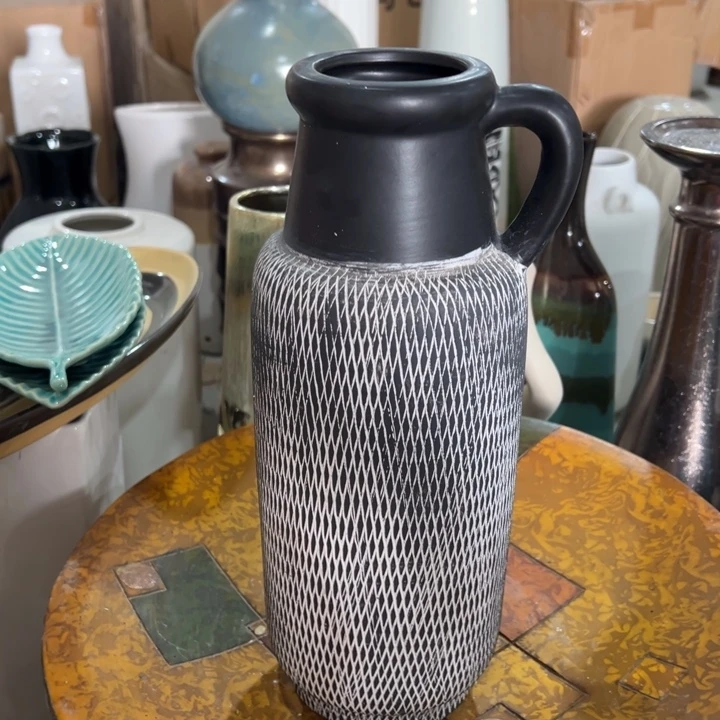 瓷花瓶摆件外贸出口（微瑕）高33口6公分