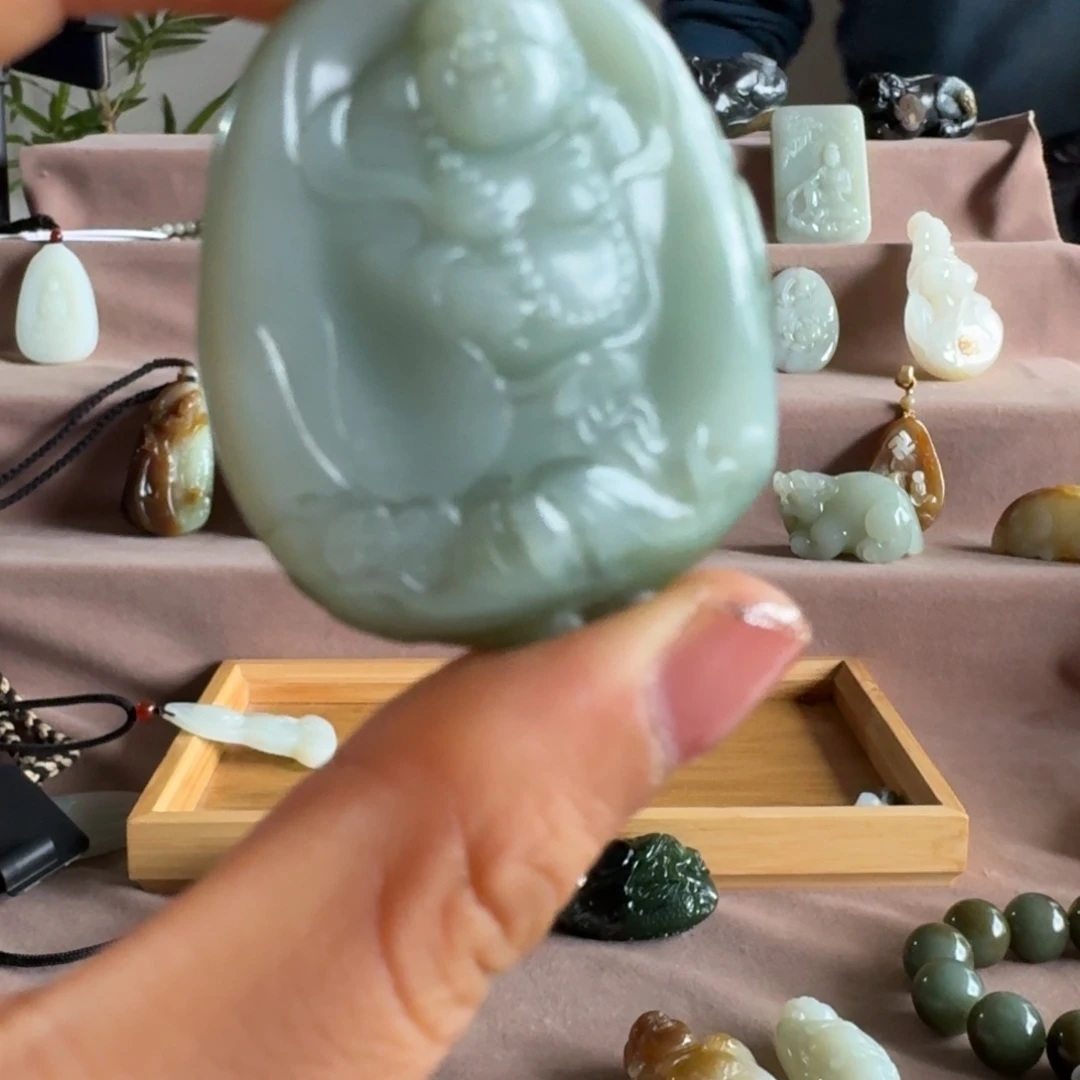 和田玉（糖玉）手镯未镶嵌