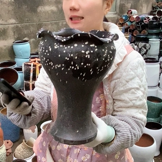 紫砂花盆瑕疵口18高27