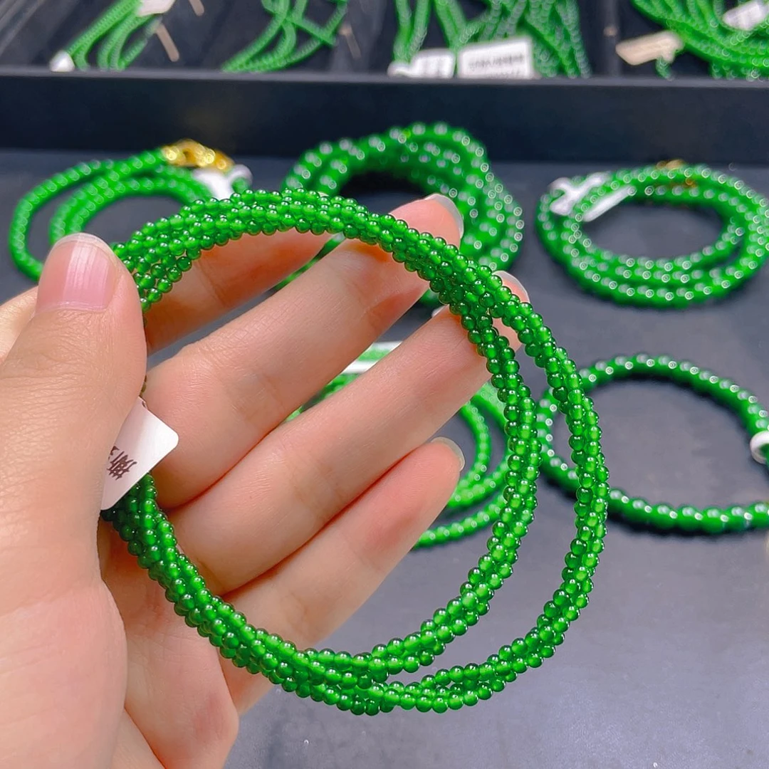 翡翠未镶嵌颈饰