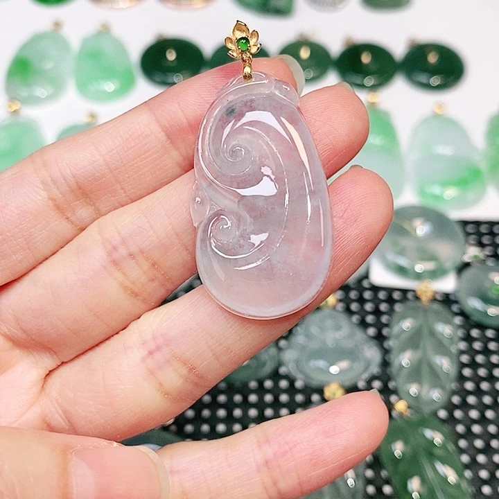 翡翠吊坠(不含链)18K金镶嵌