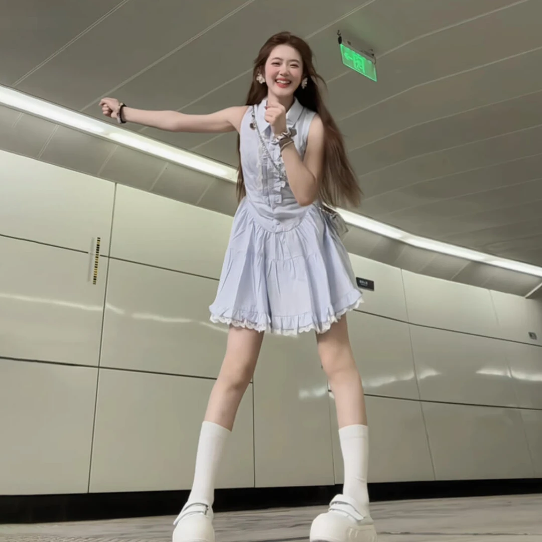 法式气质蓝色无袖背心衬衫连衣裙子女夏季2025新款巨好看掐腰短裙