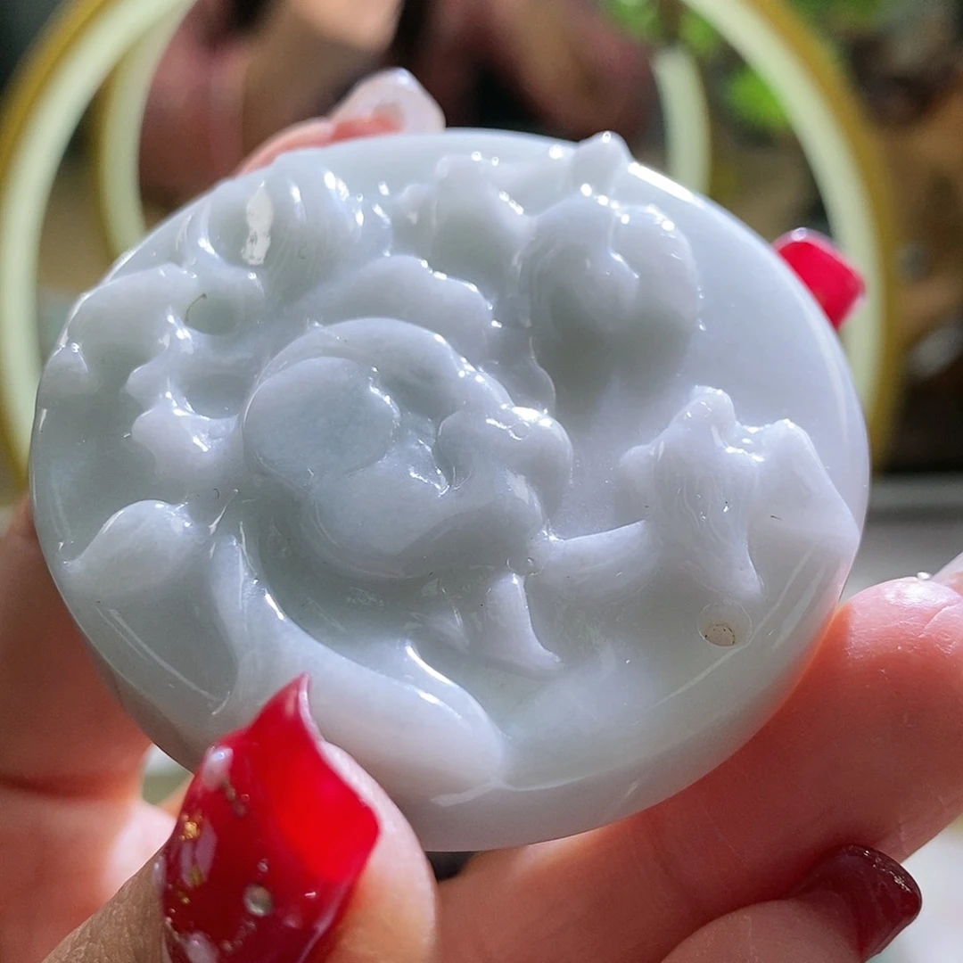 【闪购商品】翡翠颈饰未镶嵌花