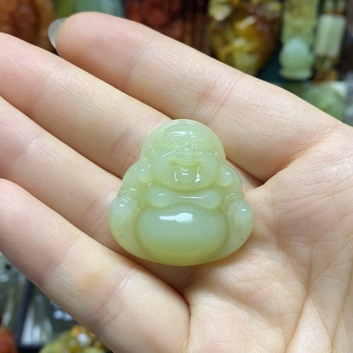 岫玉未镶嵌吊坠(赠链)