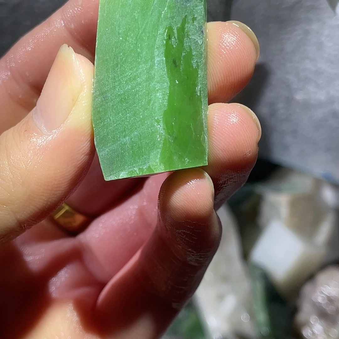 和田玉（碧玉）未镶嵌车挂