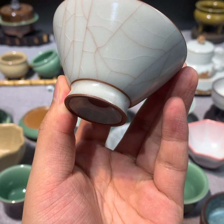 龙泉青瓷微瑕斗笠