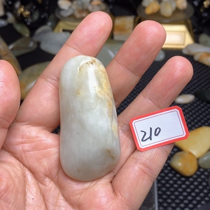 未镶嵌和田玉把件210