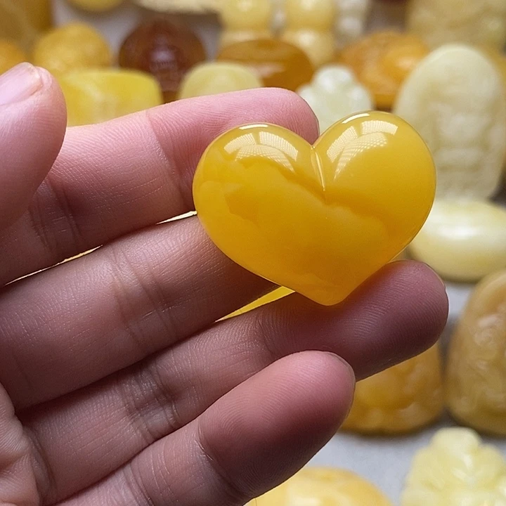 琥珀颈饰未镶嵌琥珀蜜蜡吊坠