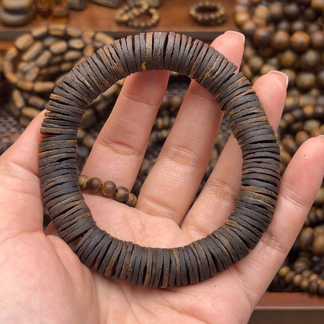 沉香你****我碎屑奇楠1.2沉水药片珠23克