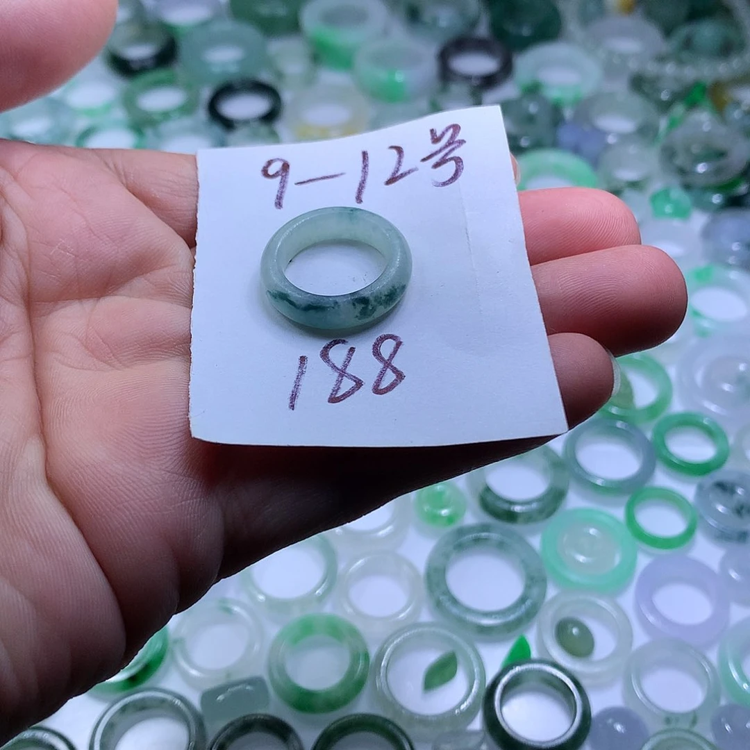 未镶嵌定制翡翠翡翠