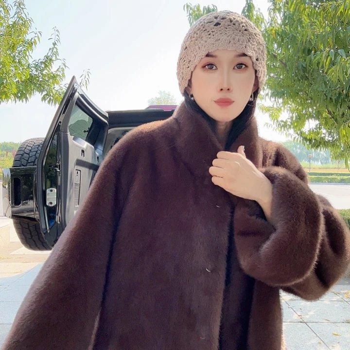 闪电购女款毛毛装1
