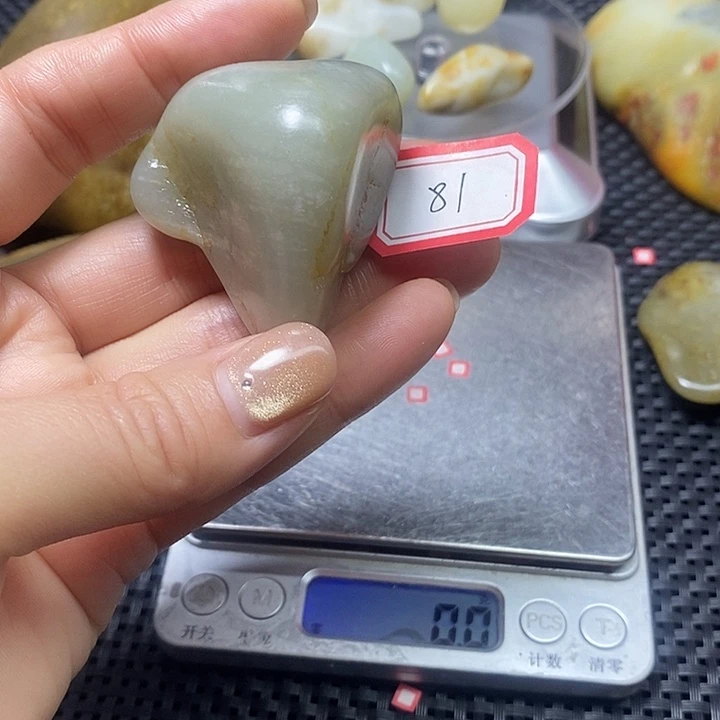 和田玉未镶嵌珠宝奇石81