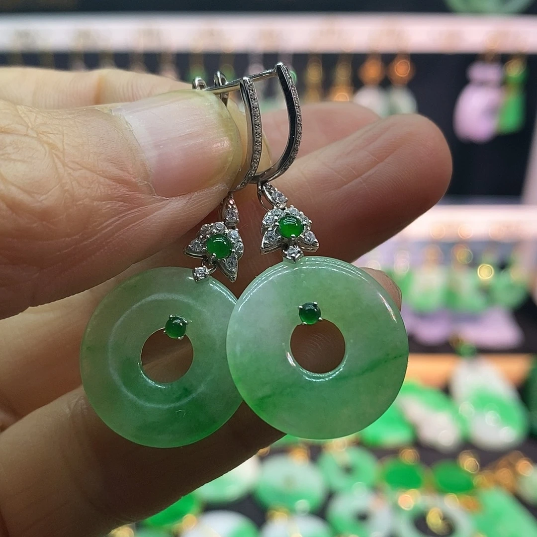 翡翠18K金镶嵌耳饰耳饰