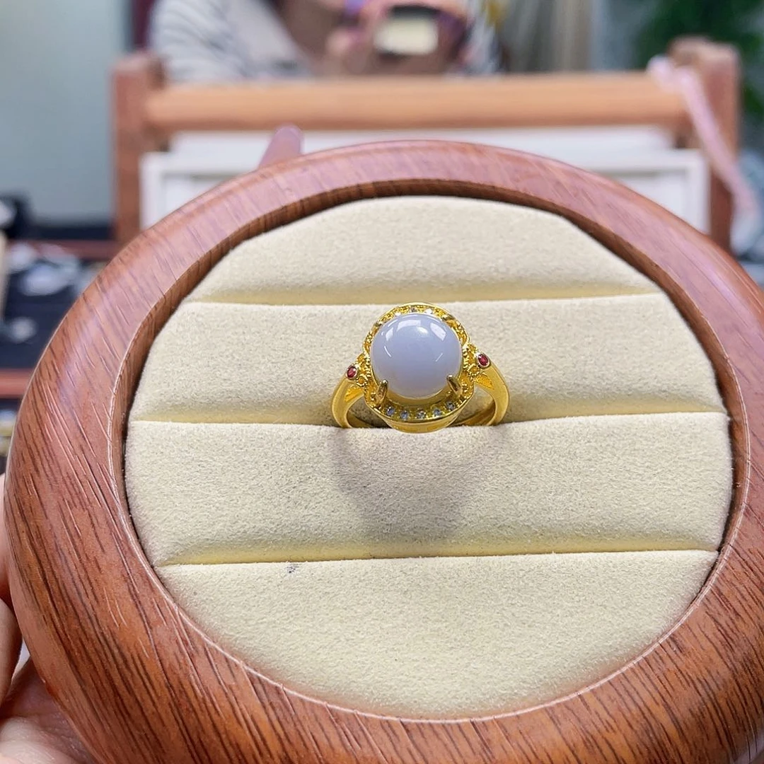 翡翠未镶嵌颈饰天然翡翠A货