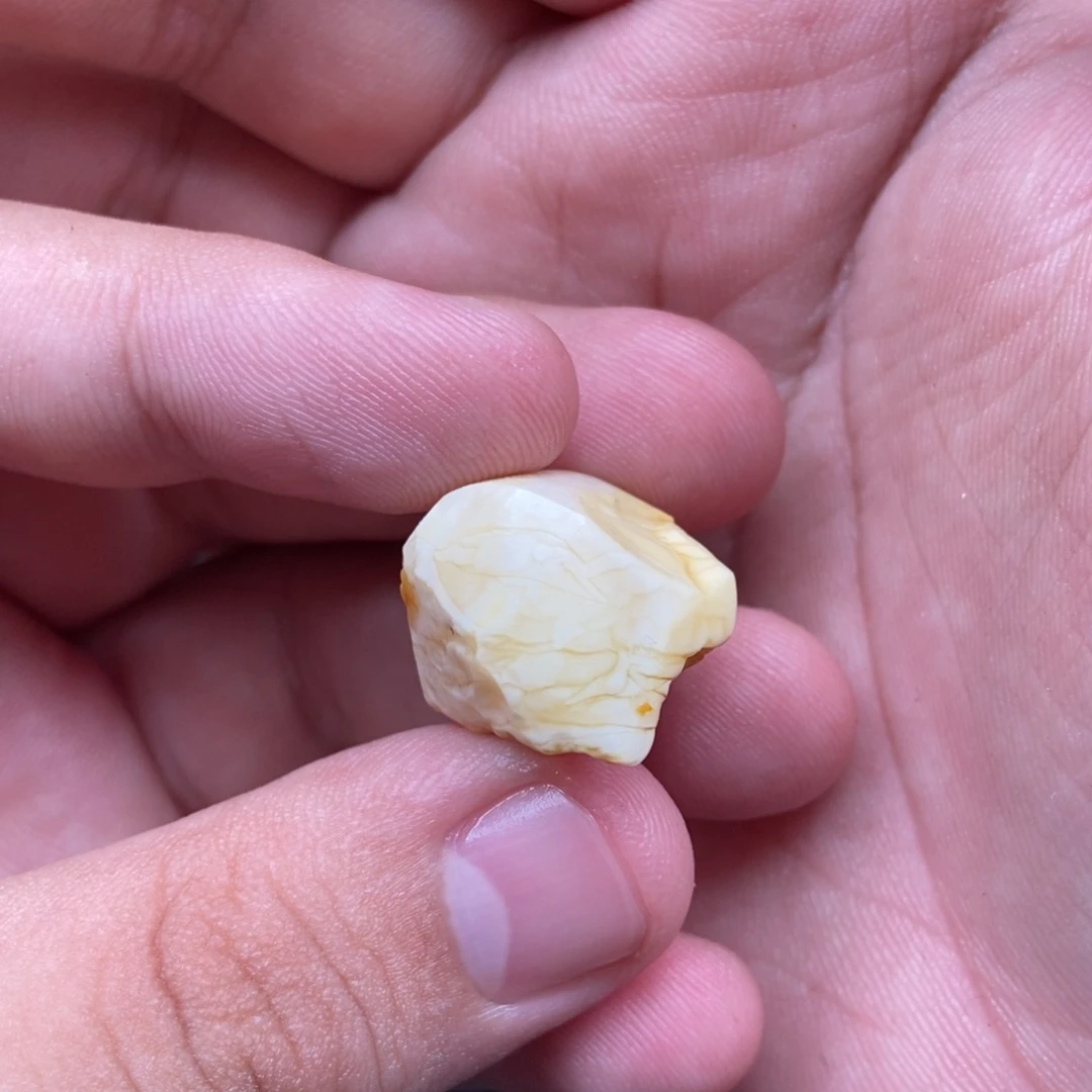 未镶嵌定制琥珀定制