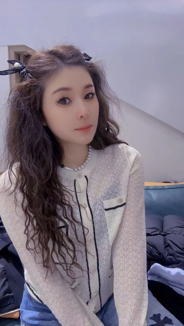 时尚撞色女圆领毛针织衫小香风羊毛开衫#2835