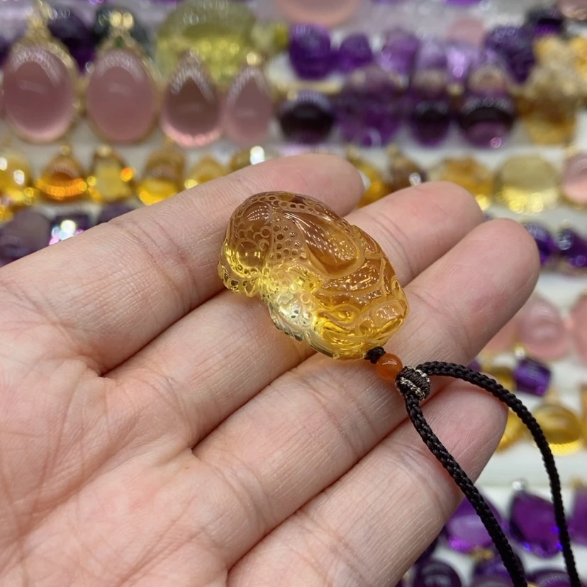 【闪购商品】水晶水晶吊坠未镶嵌