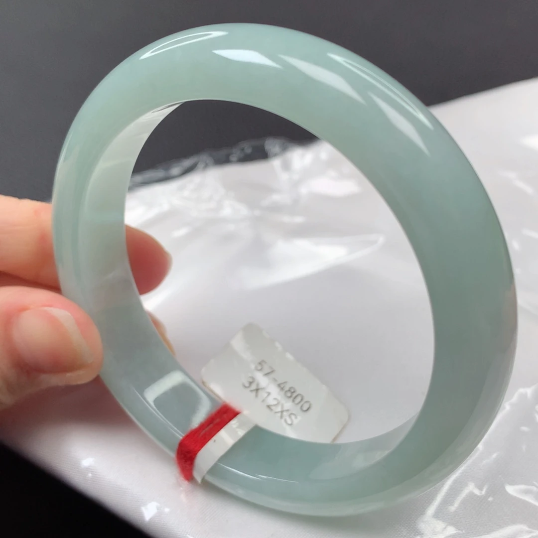 【闪购商品】翡翠手镯未镶嵌79号正圈