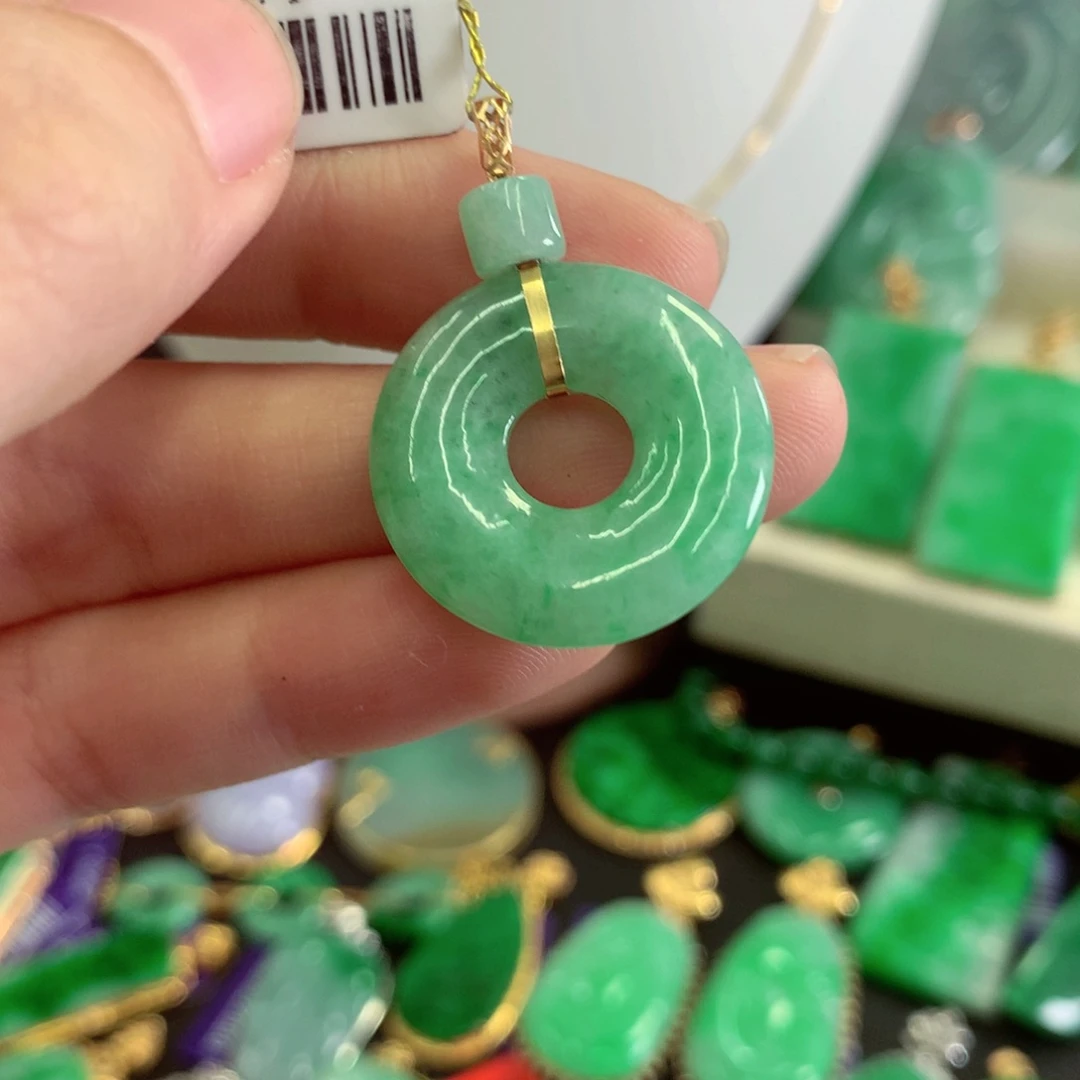 翡翠18K金镶嵌吊坠(不含链)