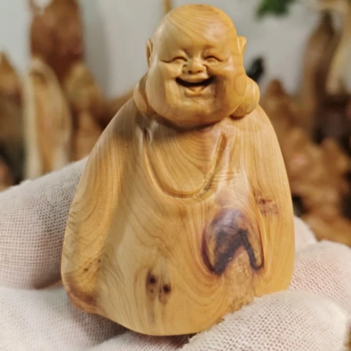 柏木瘤疤弥勒佛手把件