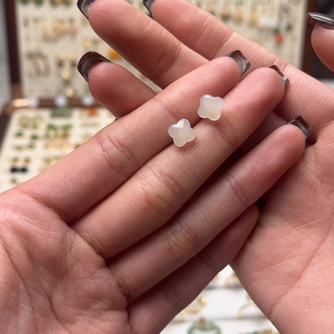 和田玉银S925镀金镶嵌耳坠