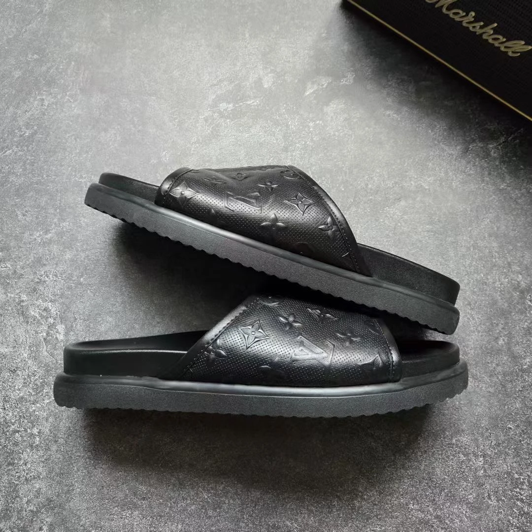 99新 LouisVuitton/路易威登 44码 MIAMI 25新款满印一字拖鞋