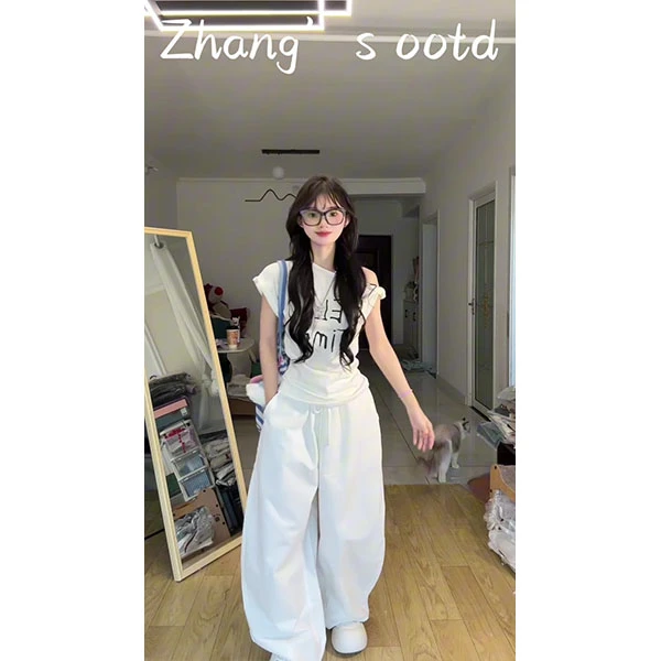 白色字母印花斜肩修身短袖t恤女夏季韩系百搭设计感上衣裤子套装