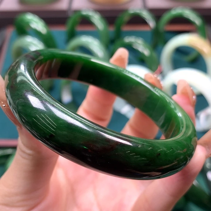 未镶嵌手镯和田玉（碧玉）5859