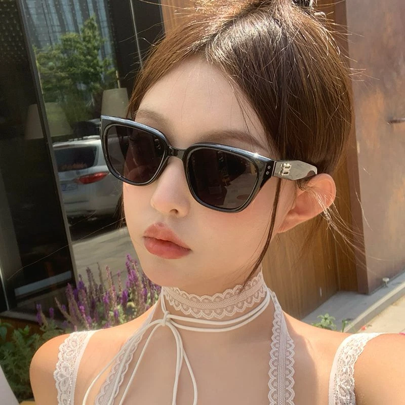 gm墨镜高级感防晒女2025新款复古猫眼菱形太阳眼镜显瘦防紫外线男