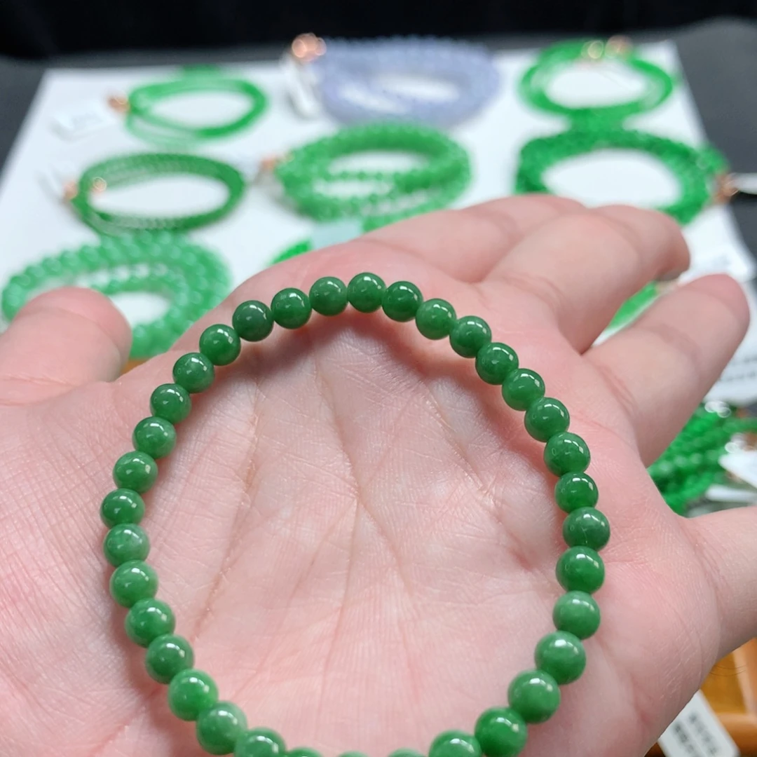 翡翠未镶嵌手链翡翠