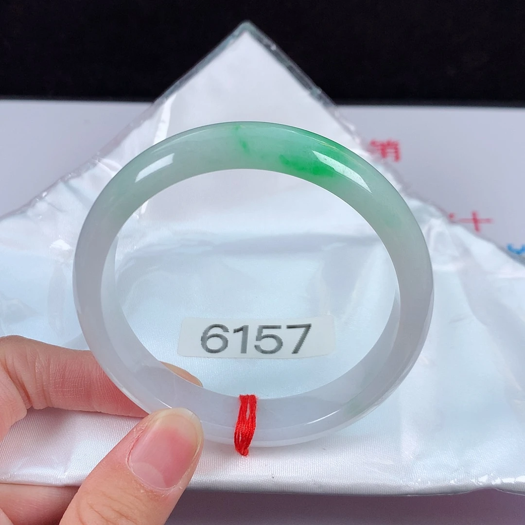 【闪购商品】翡翠手镯未镶嵌59圈口