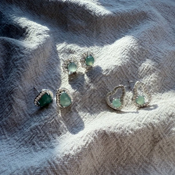 925银银制品 高级感气质耳钉镶嵌精致百搭