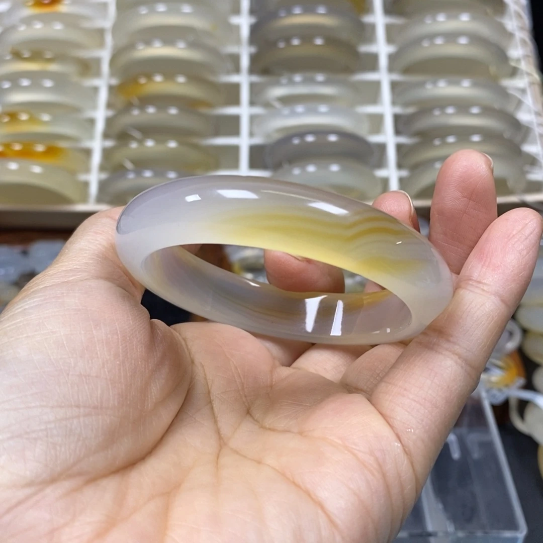 玛瑙/玉髓未镶嵌手镯