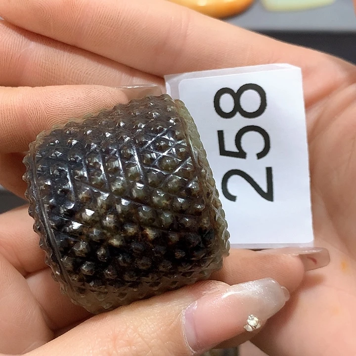 和田玉挂件未镶嵌钟*铎