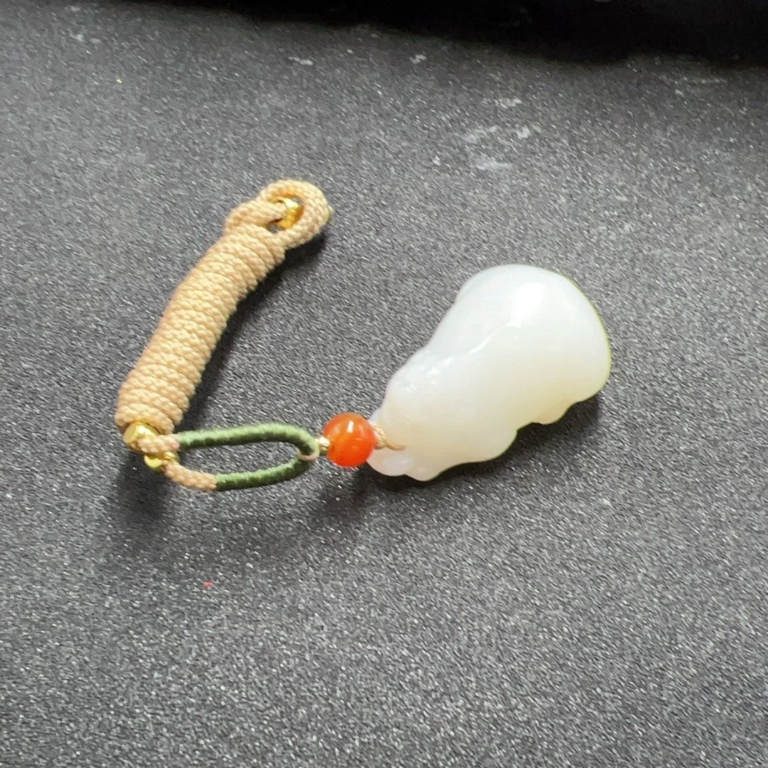 BY0208FWJS142 和田玉貔貅