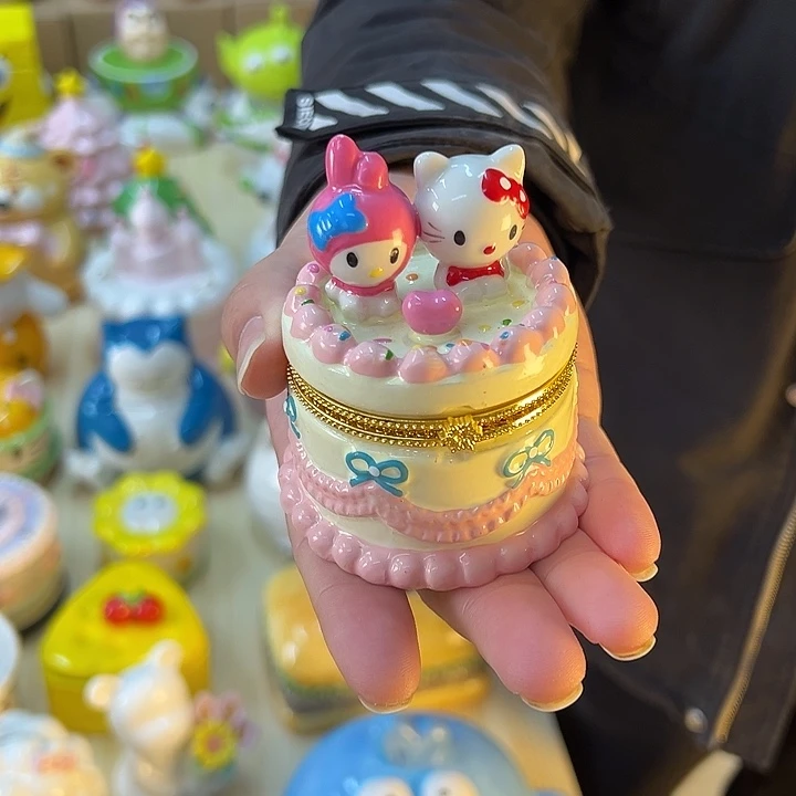 摆件陶瓷等行业的产品出口到世界