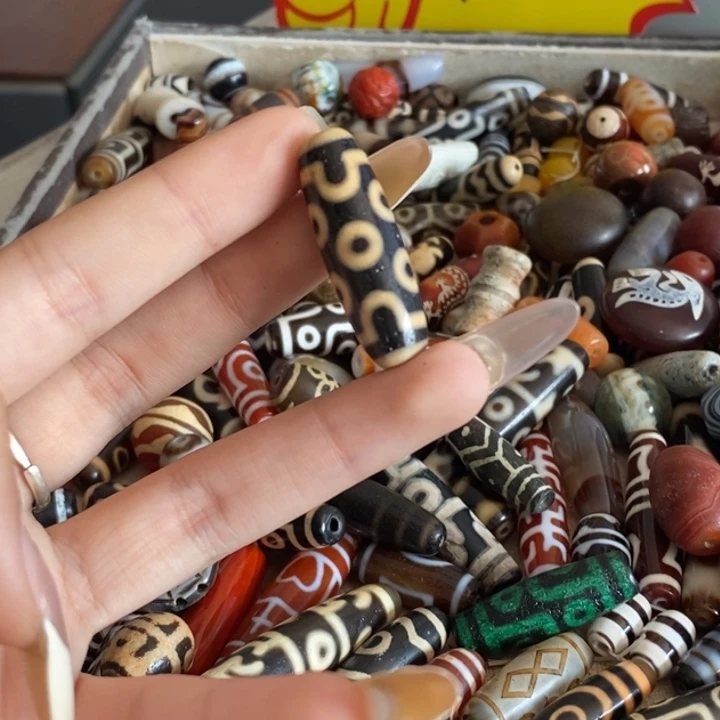 玛瑙/玉髓颈饰足银镀金镶嵌94