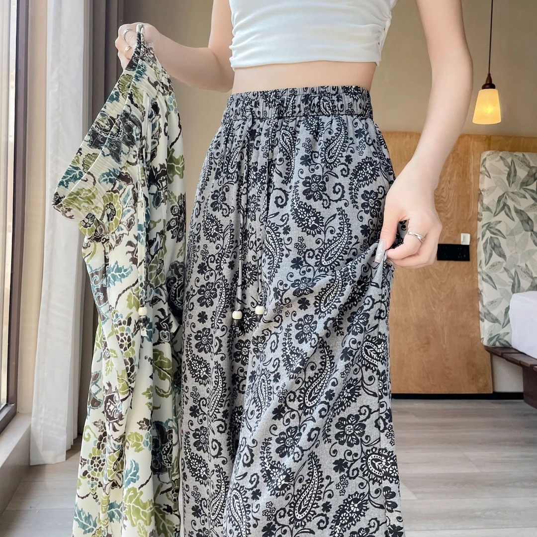 复古印花缎面冰丝裤子女夏季薄款腰果花窄版宽松阔腿裤遛弯防晒裤