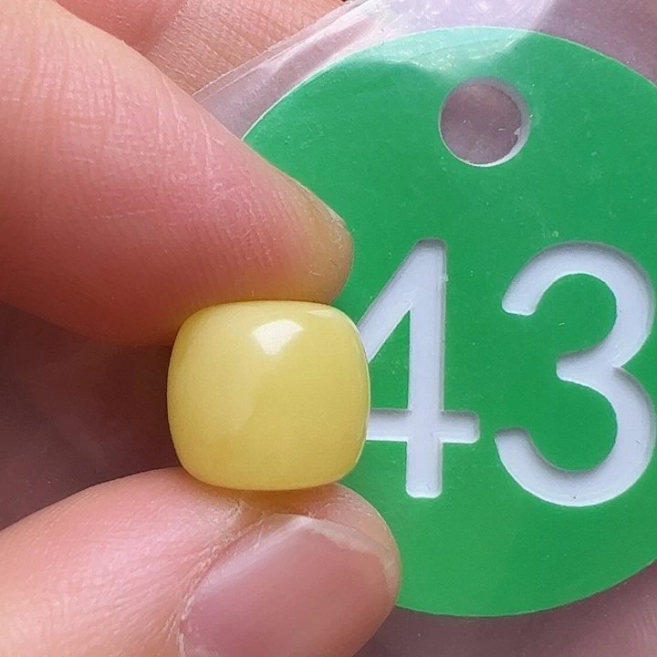 蜜蜡未镶嵌珠宝奇石10/9m m