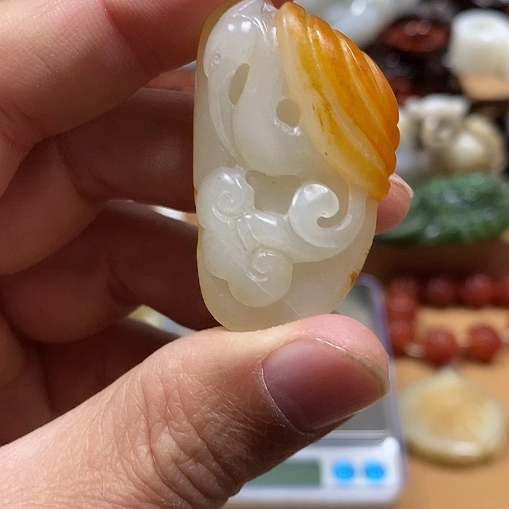 和田玉（糖玉）未镶嵌挂件