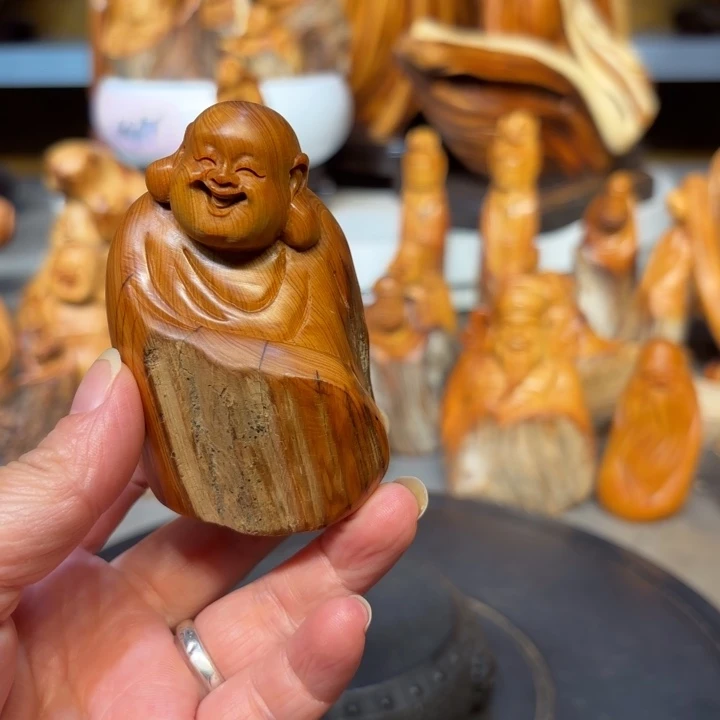 柏木太行崖柏弥勒佛