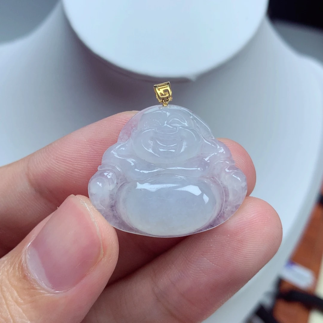 翡翠18K金镶嵌颈饰吊坠