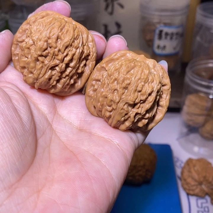 核桃把件41尺汉高楼