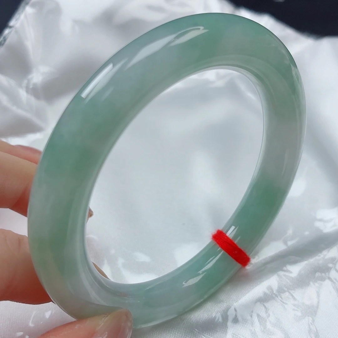 翡翠未镶嵌手镯56