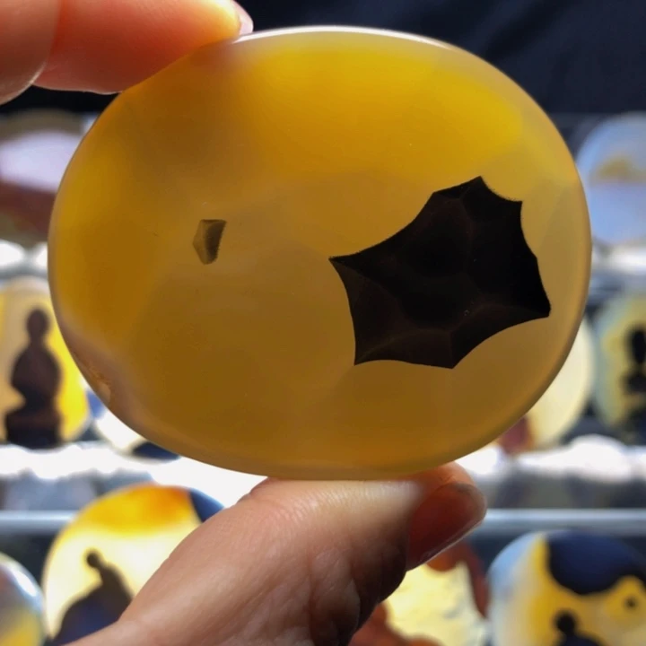 合金玛瑙/玉髓珠宝奇石81