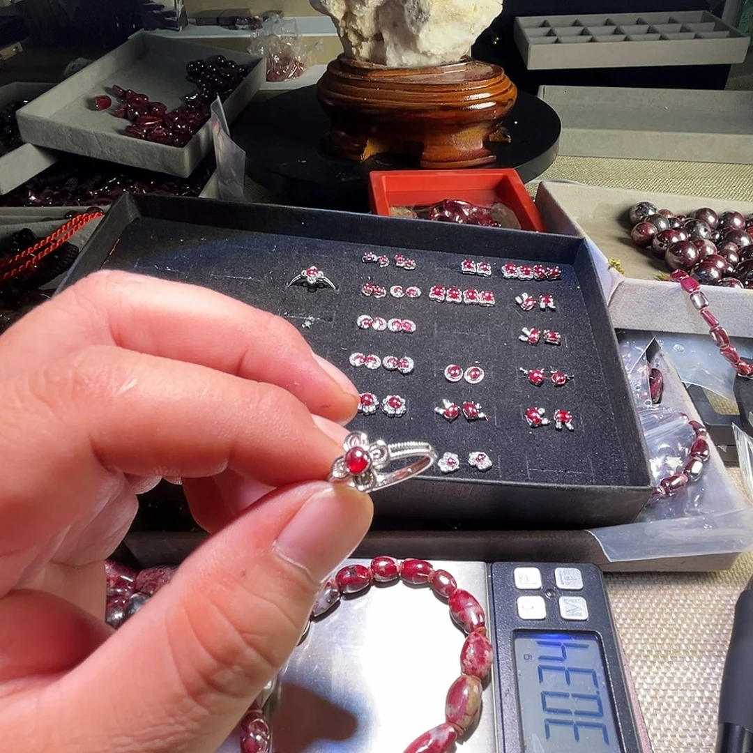 槿***萱天然辰砂66668888888