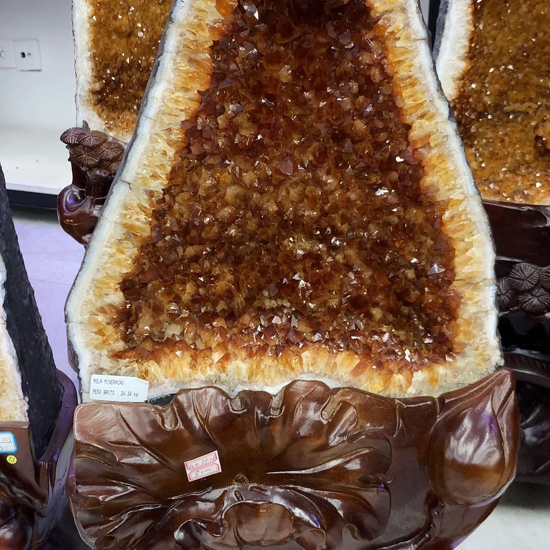未镶嵌水晶大型摆件（非配饰）